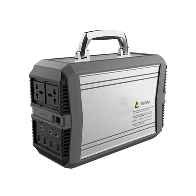 salidas de corrienta alterna cargadas solares del generador de poder del litio 300W 220v